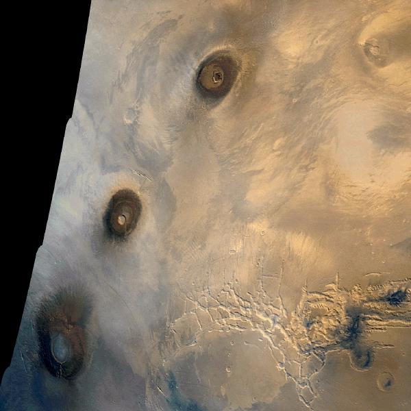 Viking 1 Orbiter color mosaic of the eastern Tharsis region on Mars. Public domain NASA.
